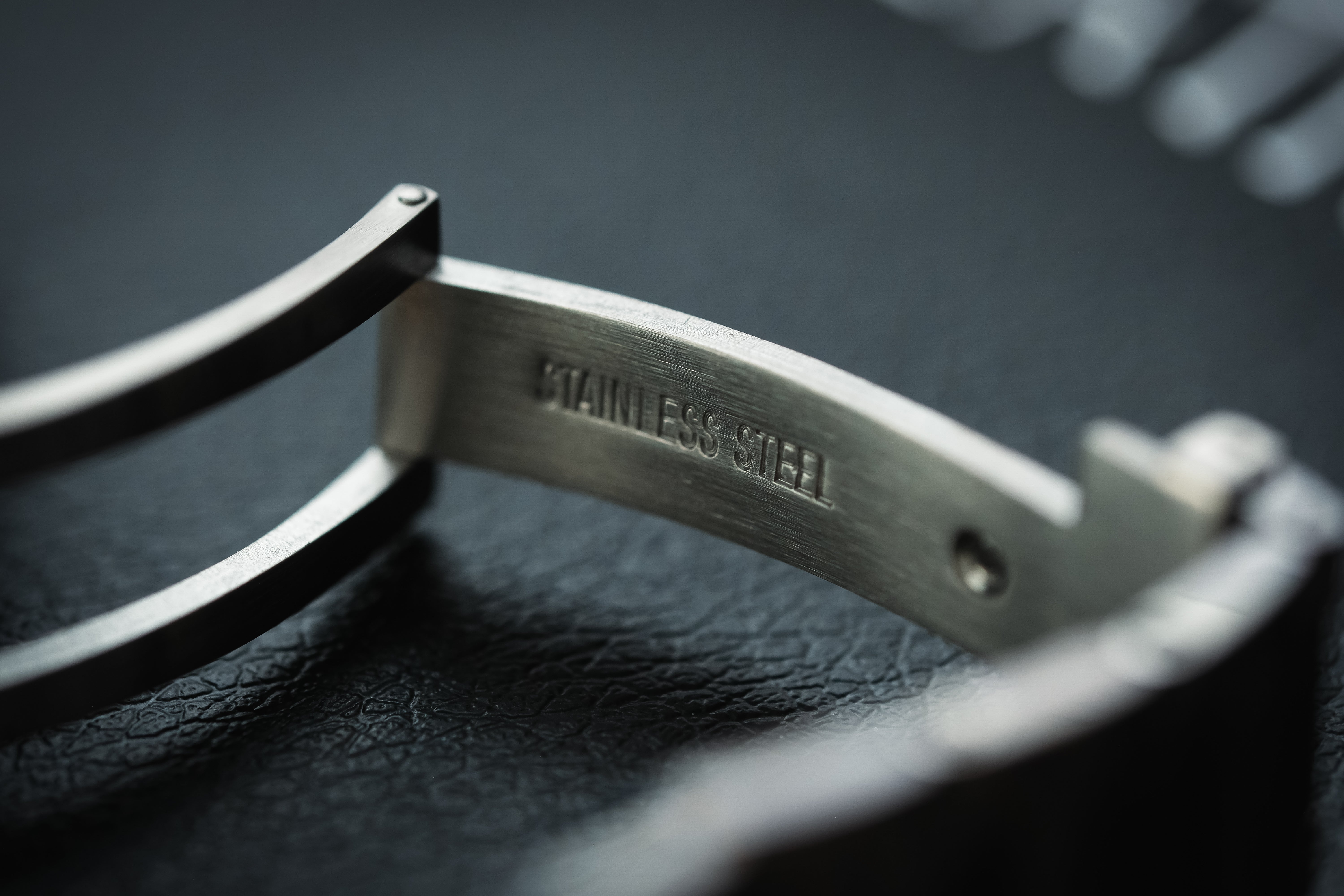 Shiro Kara Vintage (SKV) Diver: Midori Bolt – SHIRO KARA WATCHES Co.