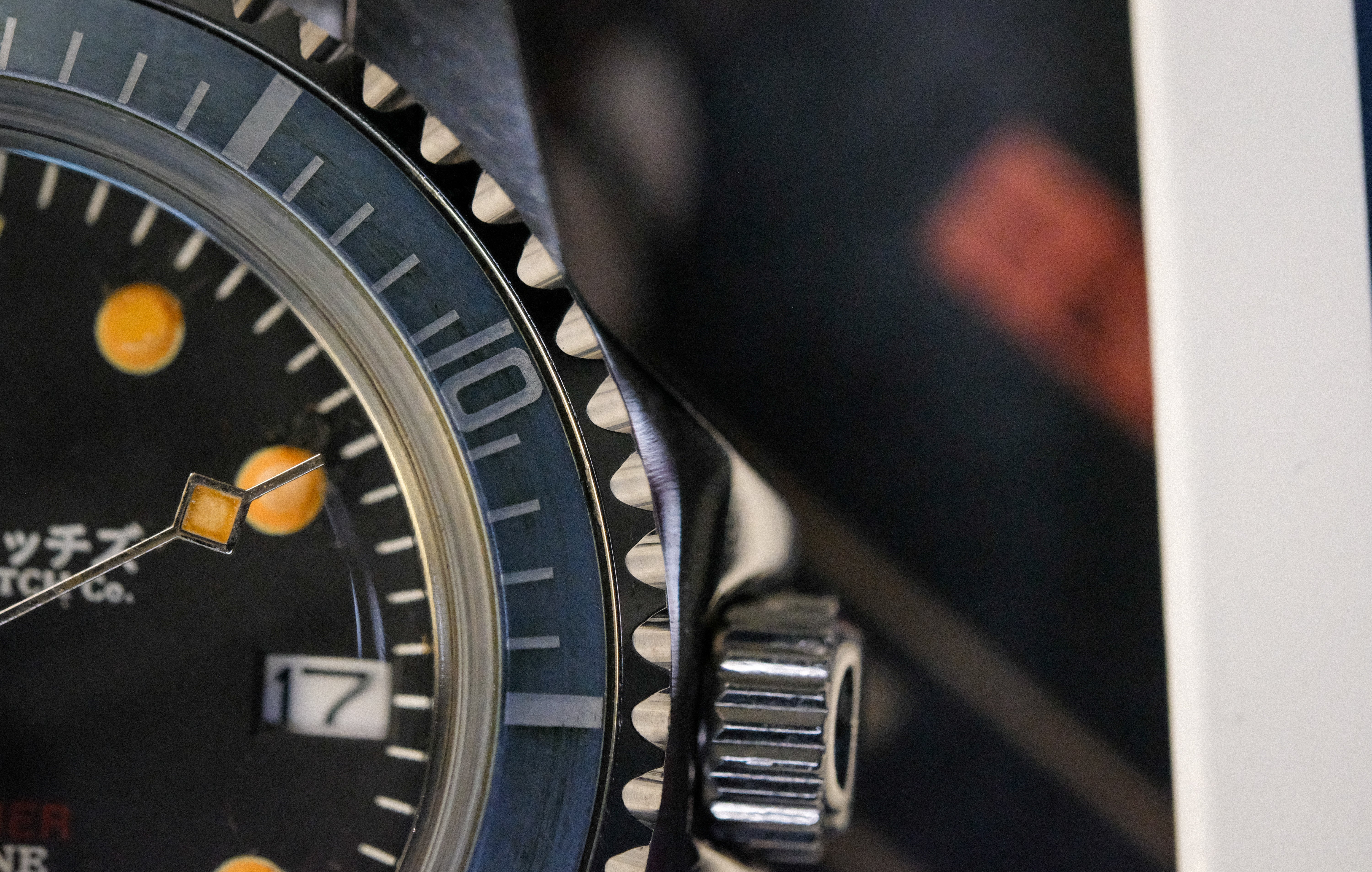 Shiro Kara Vintage (SKV) Diver: Grey Sky – SHIRO KARA WATCHES Co.